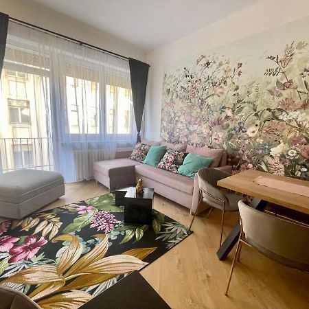 Brand New Apartment #Hollan#3Bedr#2Bathr#Freeparking Βουδαπέστη Εξωτερικό φωτογραφία